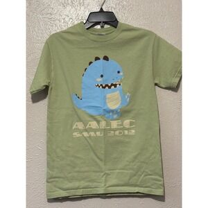 Gildan Ultra Cotton SMU AALEC 2012 Dinosaur Graphic T-Shirt Green Small